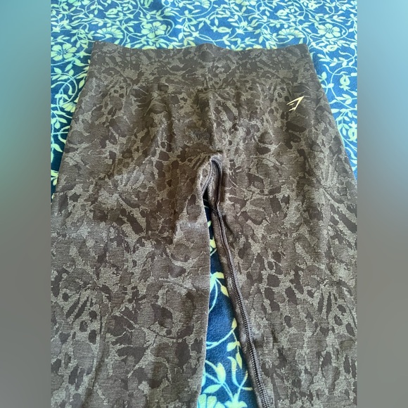 Gymshark animal print gray leggings - Picture 4 of 5